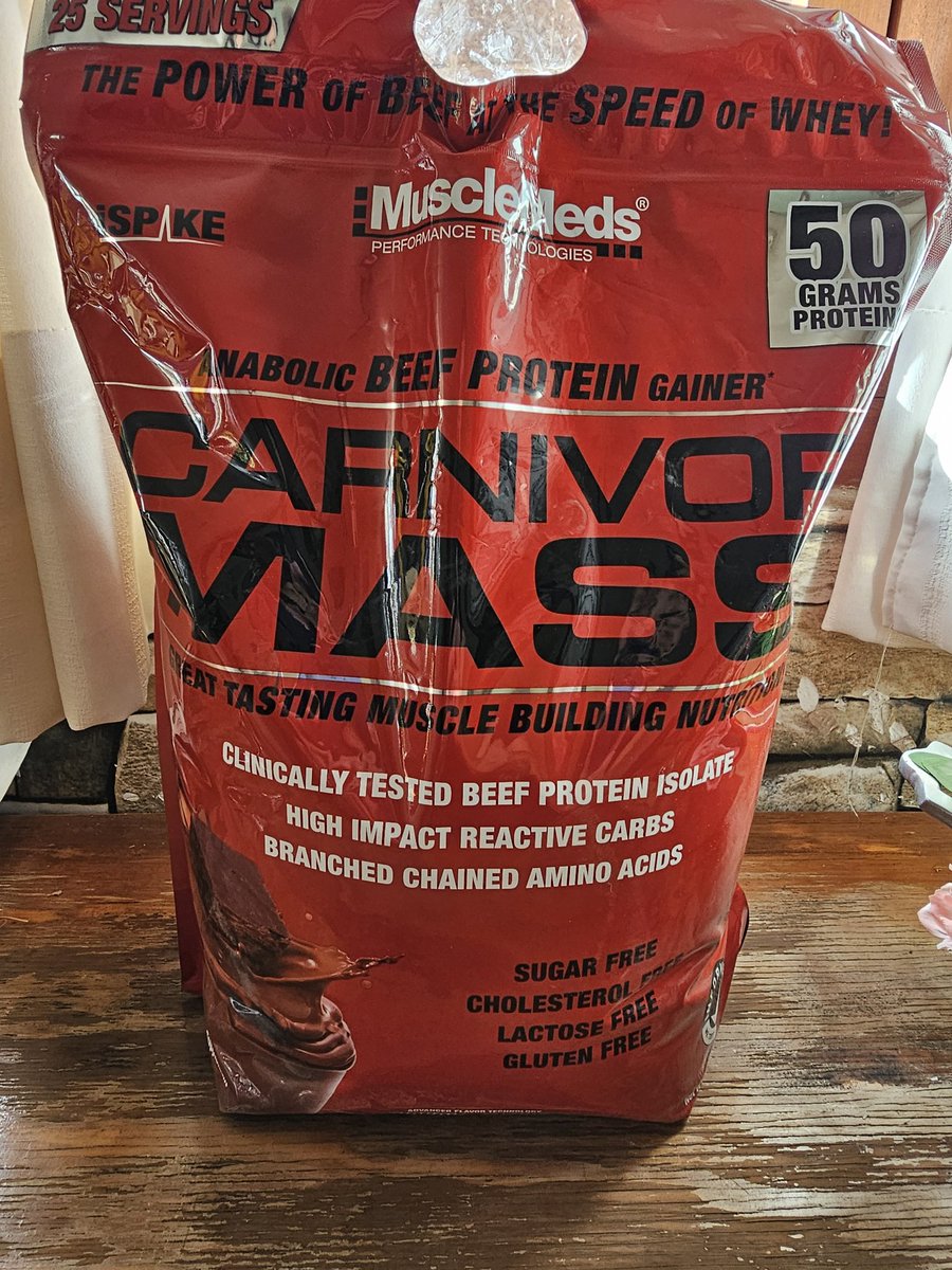 Let's get big 💪💪 @MuscleMeds #CarnivorMass #ChocolateFudge
