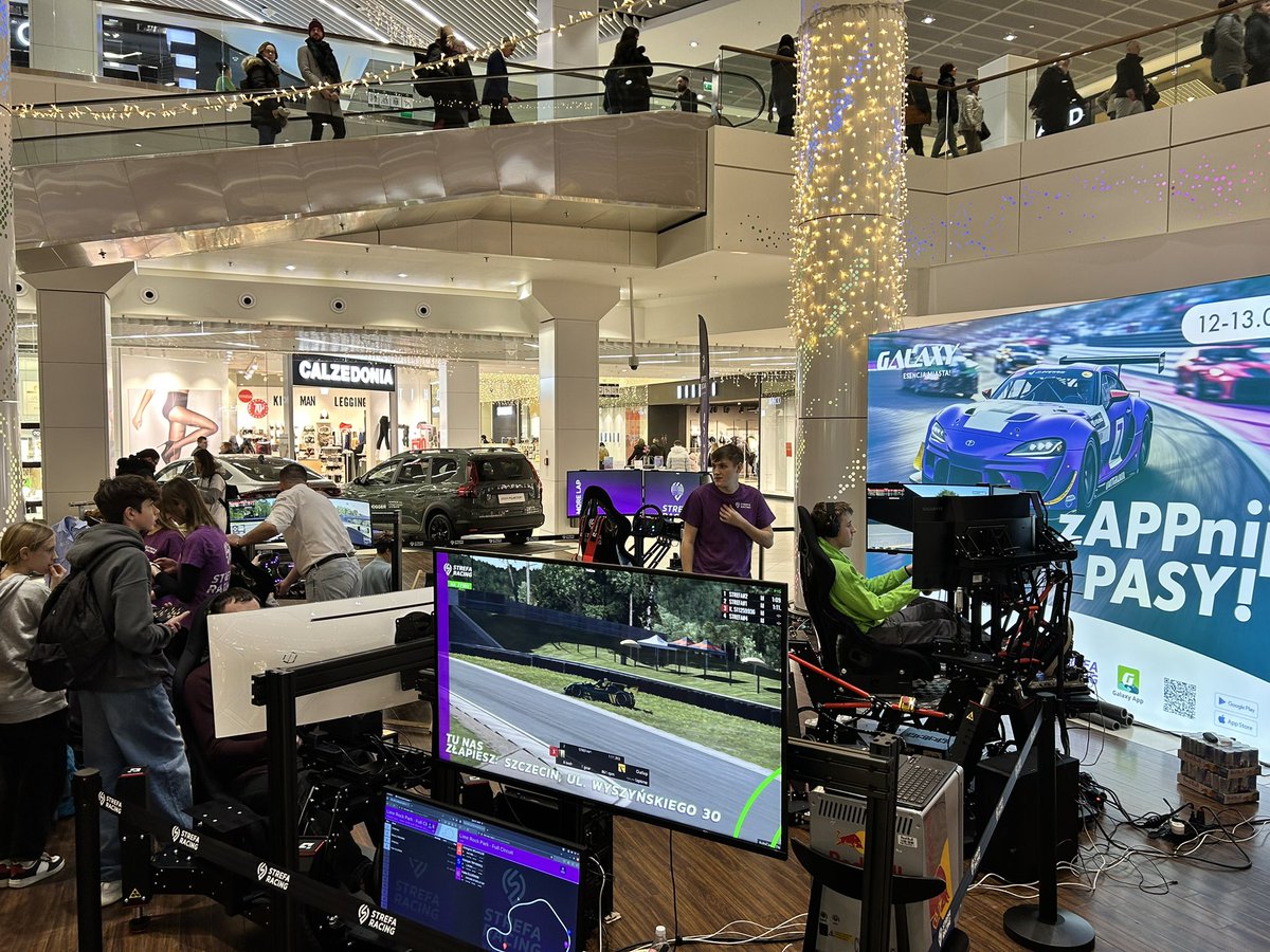 motorsportgp's tweet photo. Rozpoczฤลy siฤ treningi w Strefie Racing w Centrum Handlowym Galaxy. Jeลli jesteลcie w Szczecinie to warto wstฤ
piฤ.
#F1PL #StrefaRacing https://t.co/o5crLzs48F