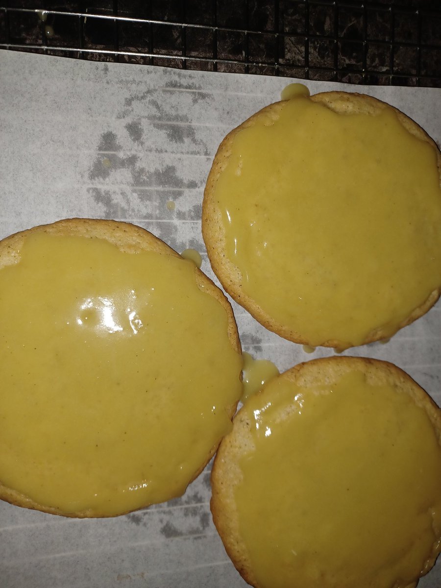 Sweetmediblesdc's tweet photo. Are you a sharer or is this Cookie made for one? Happy Friday โค๏ธ Donate to get #unbothered #DMV #WashingtonDC #adamsmo #connecticutave #mdcommunity #adulting #dmvfreaks #freedomweekend #uptplug #freshlybaked #420community #420friendly #420Life #open4business https://t.co/RZ8oC21Zq7