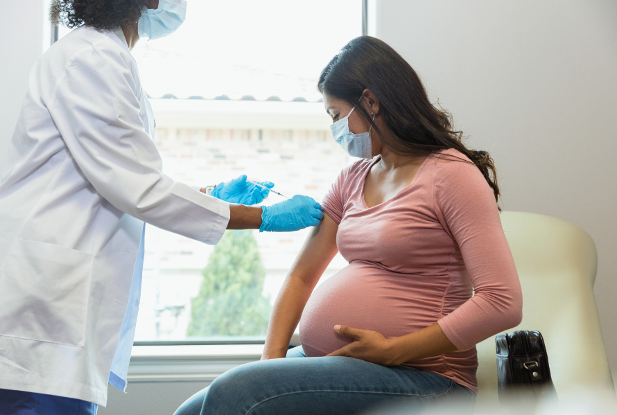 COVID-19 is still circulating in our communities. If you are pregnant or trying to get pregnant, #GetVaccinated to provide important protection for you and your unborn baby. Book an appointment today at k-p.li/3vqeeCV