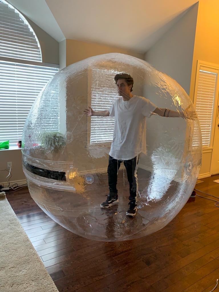 TazerCraft's tweet image. posso ser um ovo? @Quackity