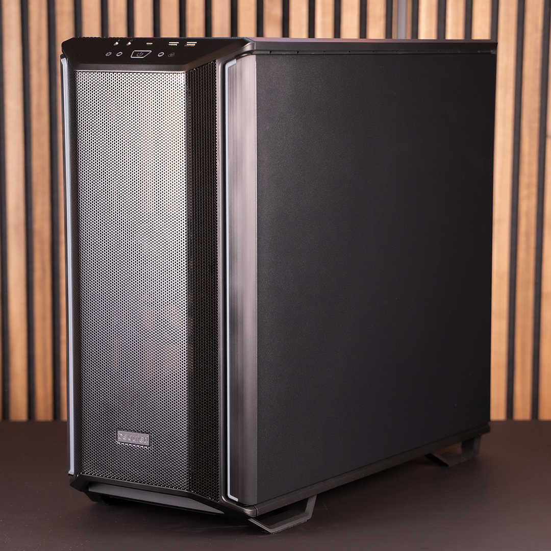 bequietofficial's tweet photo. Dark Base 701 Black - Performance meets style!
Key Features:
๐ฌ๏ธ Maximum Airflow
๐ Silent Wings 4 PWM Fans
๐Usability for All Levels
๐ Convenient Connectivity with Fan and ARGB Hubs
๐ ARGB Illumination
๐ Tempered Glass Window for a Perfect View
#DarkBase701 #case #airflow https://t.co/MY5zuDXBM5