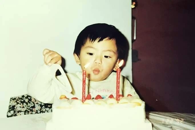 ERRROR_hkfan's tweet photo. 193 Happy birthday
33豬明天下午三點將會於九展中庭舉行生日會🎂
歡迎大家嚟湊熱鬧🥳
#193 #Deniskwok193 #Deniskwok #Denis #error193 #error193郭嘉駿 #郭嘉駿 #viutv #ERROR #ERROR404 #ERRORWEARE #ERRORFAN #ERRORHK #happybirthday #birthday #九展 #宇宙天團error #宇宙天團 #生日會 https://t.co/61nGu5QIz8