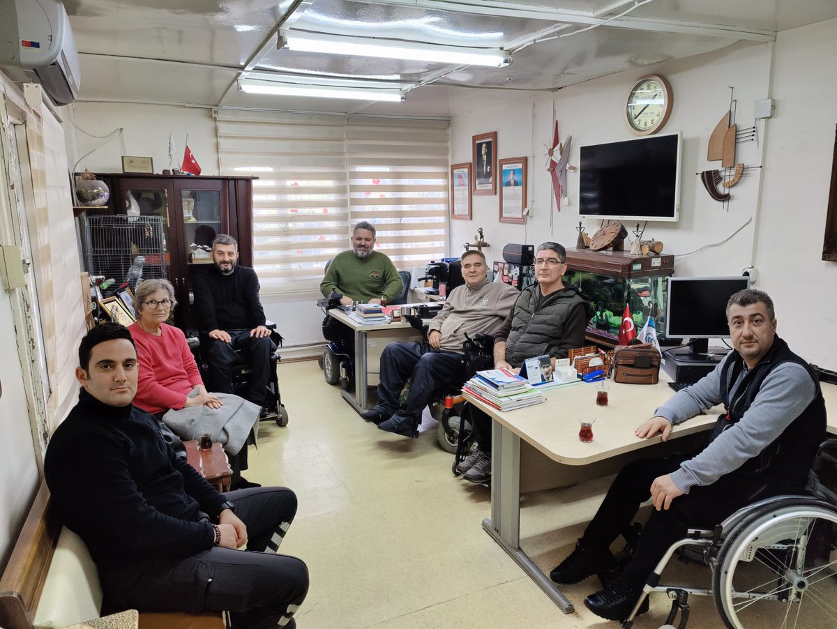 BucaEnDernegi's tweet photo. Buca Engelliler Derneği olarak 2024 yılının İlk yönetim kurulu toplantısını gerçekleştirdik.
Türkiye'ye örnek olacak yeni projeler ve hak odaklı çalışmalarımızla yeni dönemde de farkındalık yaratmaya devam edeceğiz...
#farkındaolfarkyarat #izmir #engelsizyaşam
#erişilebilirlik https://t.co/2W9egAPbdC