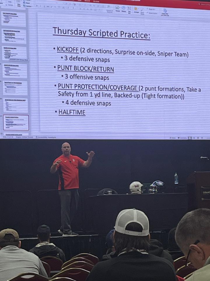 OFBCA's tweet photo. Second speaker of the day at the OFBCA Winter Clinic is @trent_worley speaking over Special Teams. #OFBCA https://t.co/fc1MH52COh
