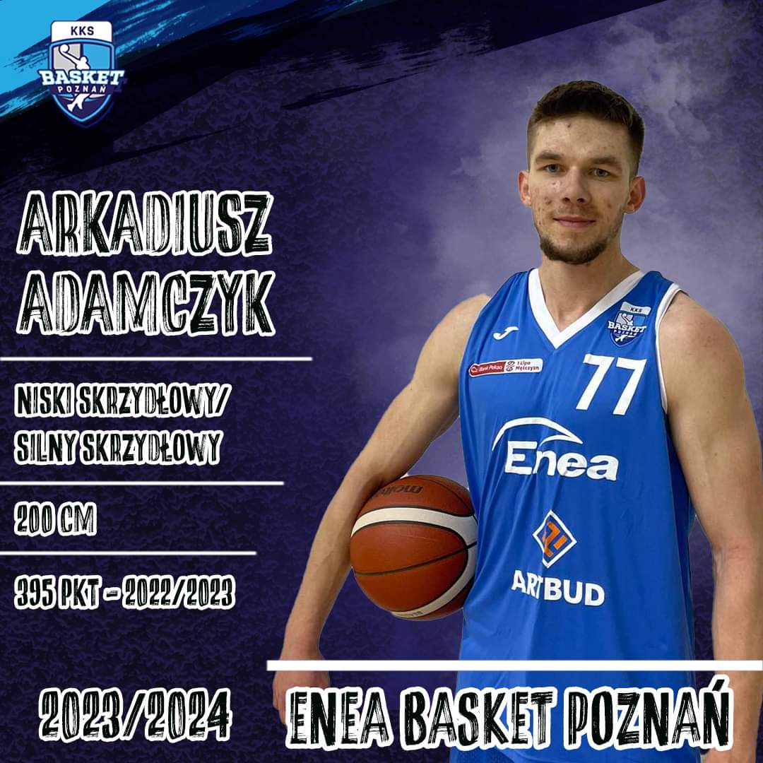 basketpoznan's tweet photo. Nowa twarz na pokładzie Enea Basket Poznań ❗ Już jutro będziecie mogli zobaczyć na parkiecie naszego nowego gracza, to 24-letni pochodzący z Radomia Arkadiusz Adamczyk 🏀
Arek witamy w Poznaniu 💪🏀💪
#enea #miastoPoznan #artbud #constructaPlus #biofarm
#poznanwspiera https://t.co/1hRqE61lwC
