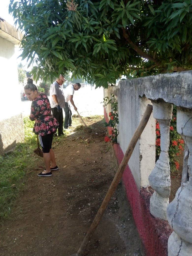 En la mañana de hoy se realizó una higienización en nuestra Entidad por parte de colectivo de trabajo.
#INOTU#DOTUHOLGUIN
#dmoturafaelfreyre
#FreyreLaTierraMásHermosa