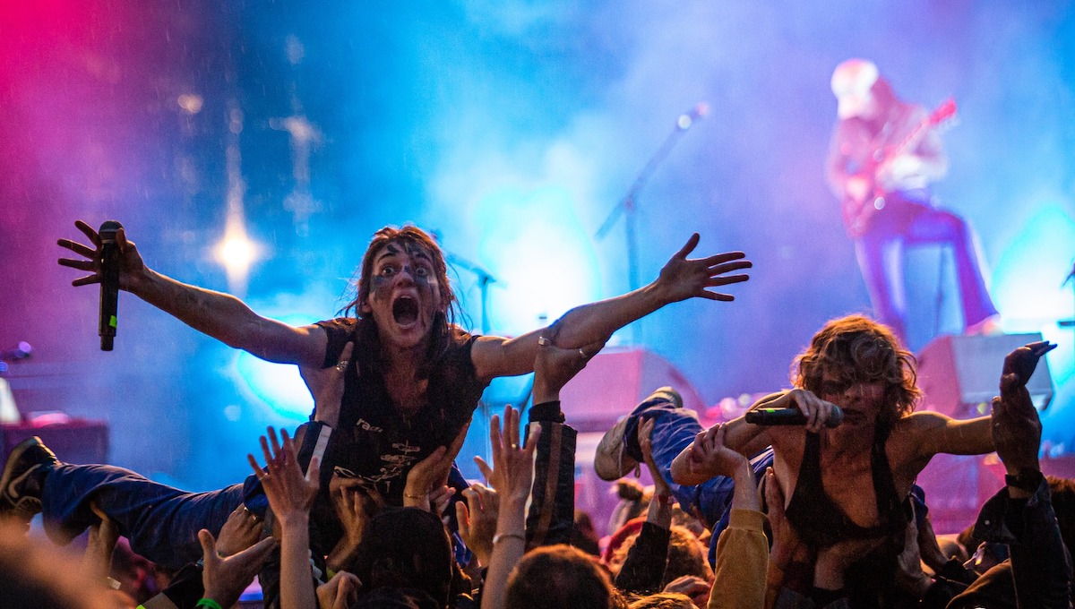 Des Foune Curry aux Vulves assassines, les groupes féminins qui font pogoter le Grand Paris enlargeyourparis.fr/culture/des-fo…