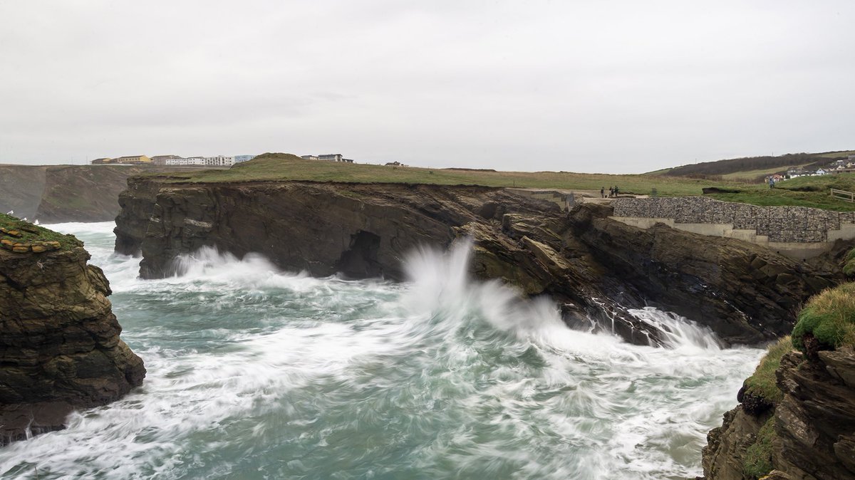 SteveDee22's tweet photo. #Cornwall #Storm https://t.co/RPzPrAgxA4