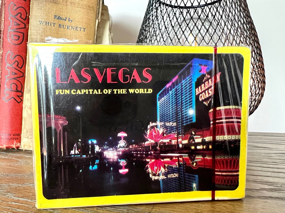 VSeagrape's tweet photo. Cards, Vintage Playing Cards from LAS VEGAS featuring Barbary Coast &amp; Flamingo, Gambler, Vintage Vegas, Old Vegas, Vintage Souvenir, Gift 
https://t.co/4ZLkyBmPZl #Gambler #VegasBaby https://t.co/8JtLQqePJs