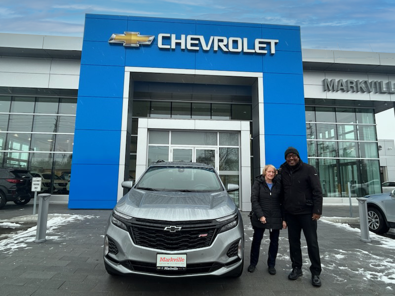 MarkvilleChev's tweet photo. Hats off to Christine, a cherished regular of Phil &amp; the GM family, for taking delivery of a brand new 2024 #Chevrolet #Equinox. Driving us into the new year. 🚙✨ #NewCar #Upgrade #chevylife https://t.co/xnJHNzhkCR