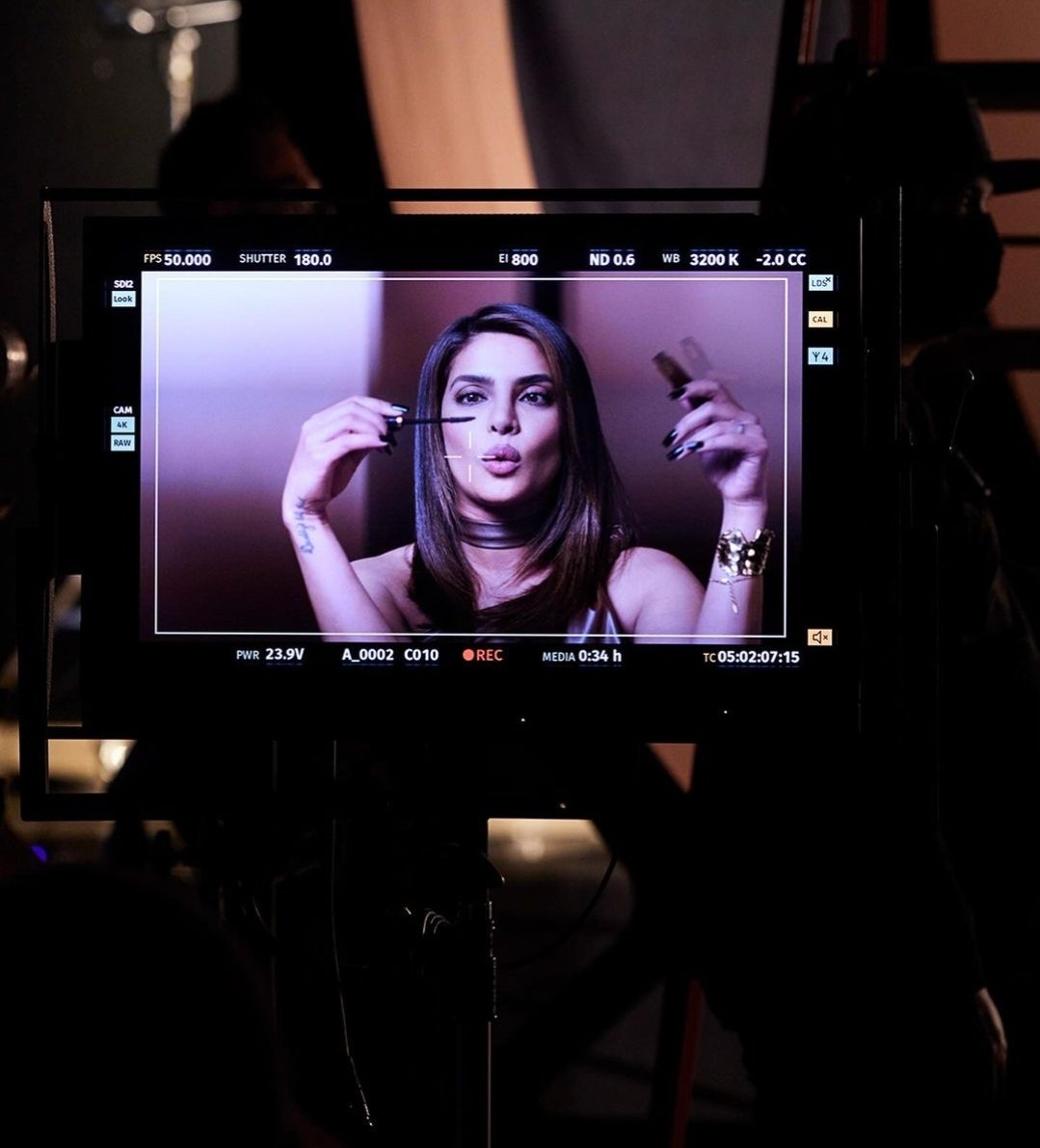 aKm07's tweet image. You Take My Breath Away Queen @priyankachopra Indeed 
Graceful Elegant And Sheek !!!
Love You So Much #PriyankaChopra
Love These #MaxFactor Glam Shots Fabb Indeed 
🌸💖🧿✌️