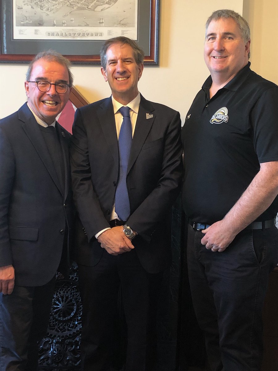 Mayor Brown was happy to welcome <a href="/QMJHL/">QMJHL</a> commissioner Mario Cecchini and Dave Trainor of  <a href="/IslandersHKY/">Charlottetown Islanders</a> to City Hall today to discuss the city's great ongoing partnership with the league.