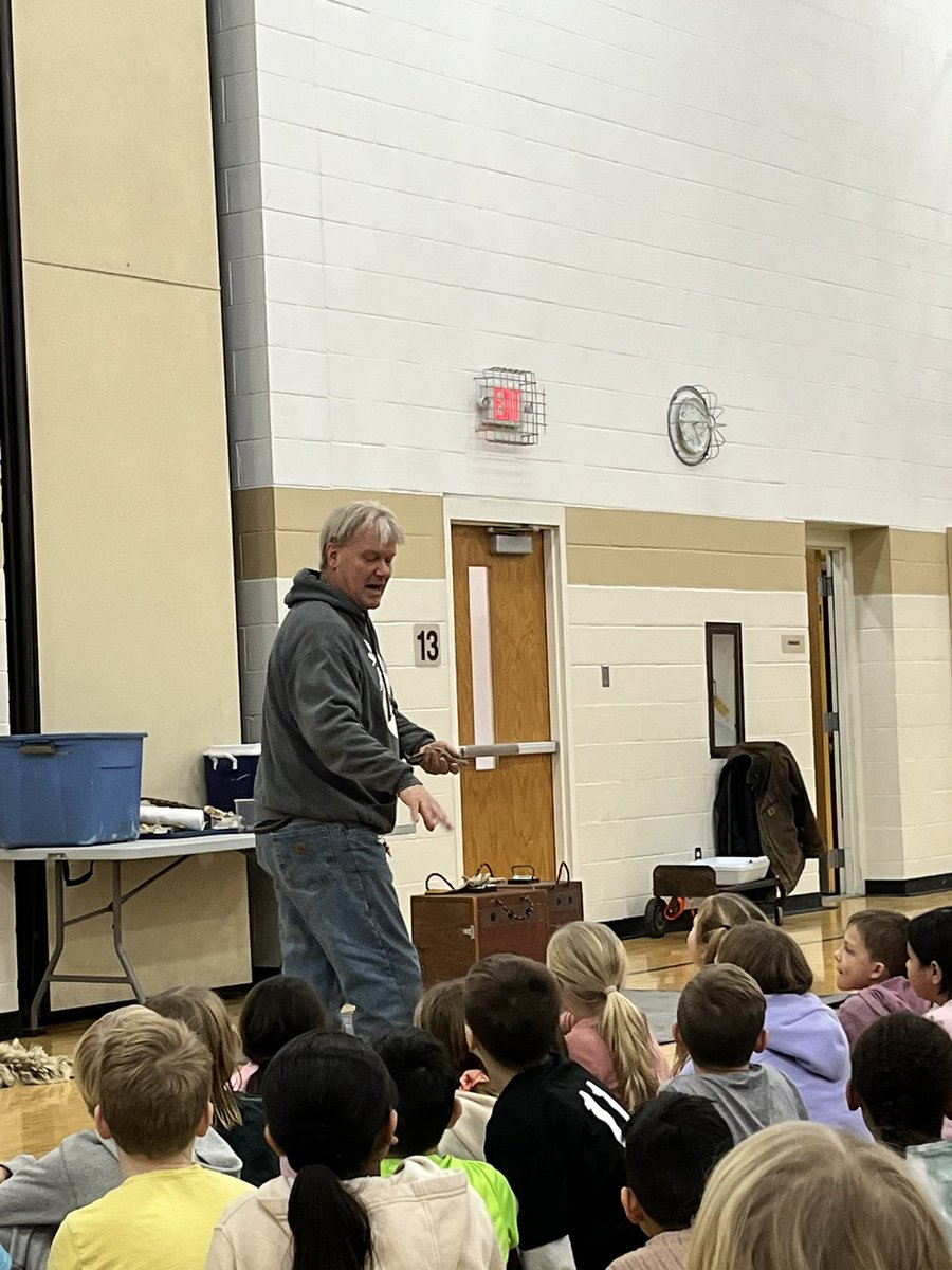 Mrs. Alex Bauer tweet media