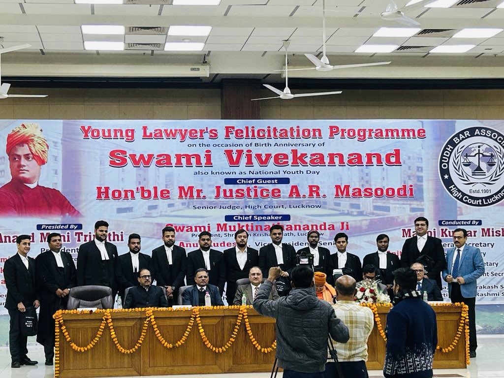 Felicitated by Hon’ble High Court of Allahabad, Lucknow Bench on the occasion of birth anniversary of Swami Vivekanand 🙏🏻 
<a href="/OudhBar/">Oudh Bar Association</a> <a href="/LiveLawIndia/">Live Law</a>