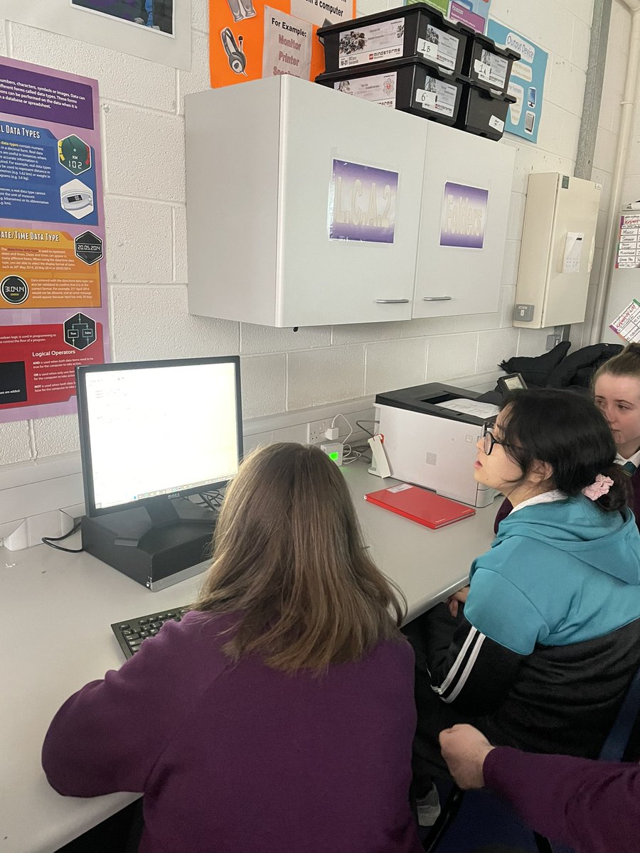 Big thanks to @NagoriMeghana @GauriVaidya_ @alisonoc2 , @bds_unilimerick, @LeroCentre The interactive Data Analysis & Graph Creation workshop in Python was a game-changer for our 6th-years especially as they dive into their Comp. Sci. projects @ThomondCommColl @LCETBSchools