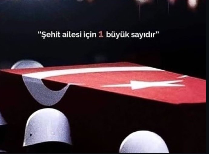 "Şehit vermekten daha acı bir durum varsa, o da; şehit vermeye alışmış bir toplum olmaktır."
Muhsin Yazıcıoğlu

#ŞehidinVarTürkiye🇹🇷