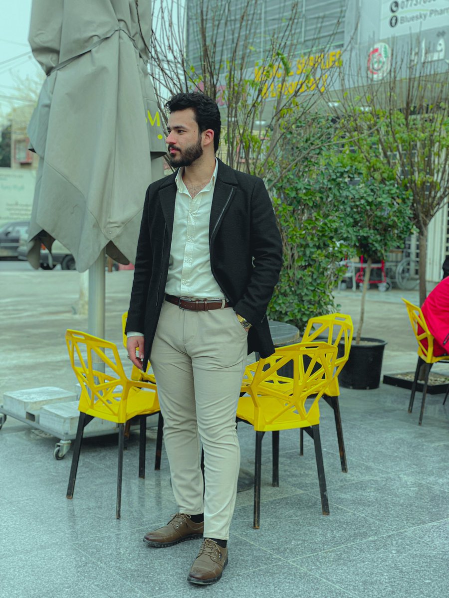 السلام عليكم 
هل من احد يتذكرني🌚
رجعتلكم بعد ماتخرجت من الجامعة الحمدلله 🤍