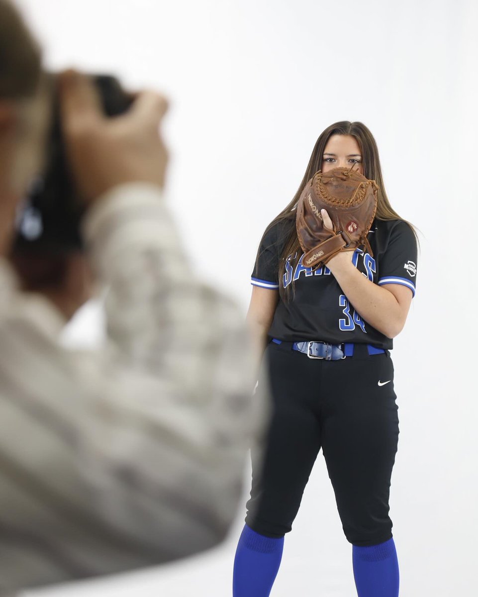 tmusaints's tweet photo. Swinging their way into the new season📸

@TMU_Softball 

#LetsGoSaints https://t.co/nquFgObUKF