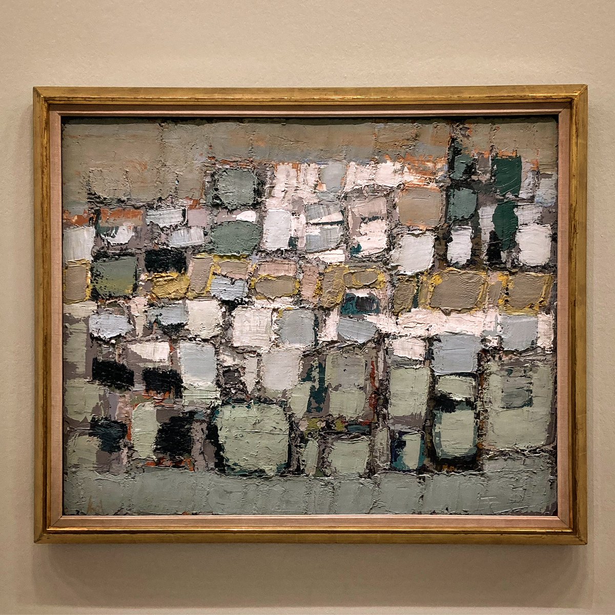 CharlyLavado's tweet photo. Une des plus belles rétrospectives se termine bientôt au @MAM , celle de l’artiste Nicolas de Staël. Un long parcours qui nous permet de comprendre et de mieux appréhender l’œuvre de ce génie trop tôt disparu, en laissant derrière lui une production riche et incroyable ! https://t.co/u7UXpPVPsZ