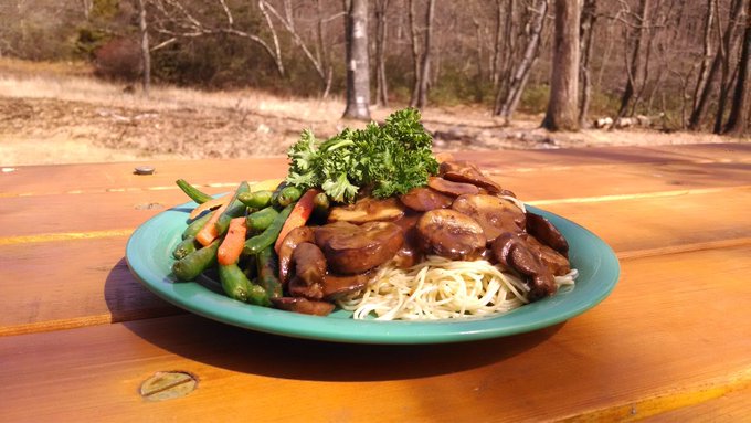 Enjoy the food and share a fun time!