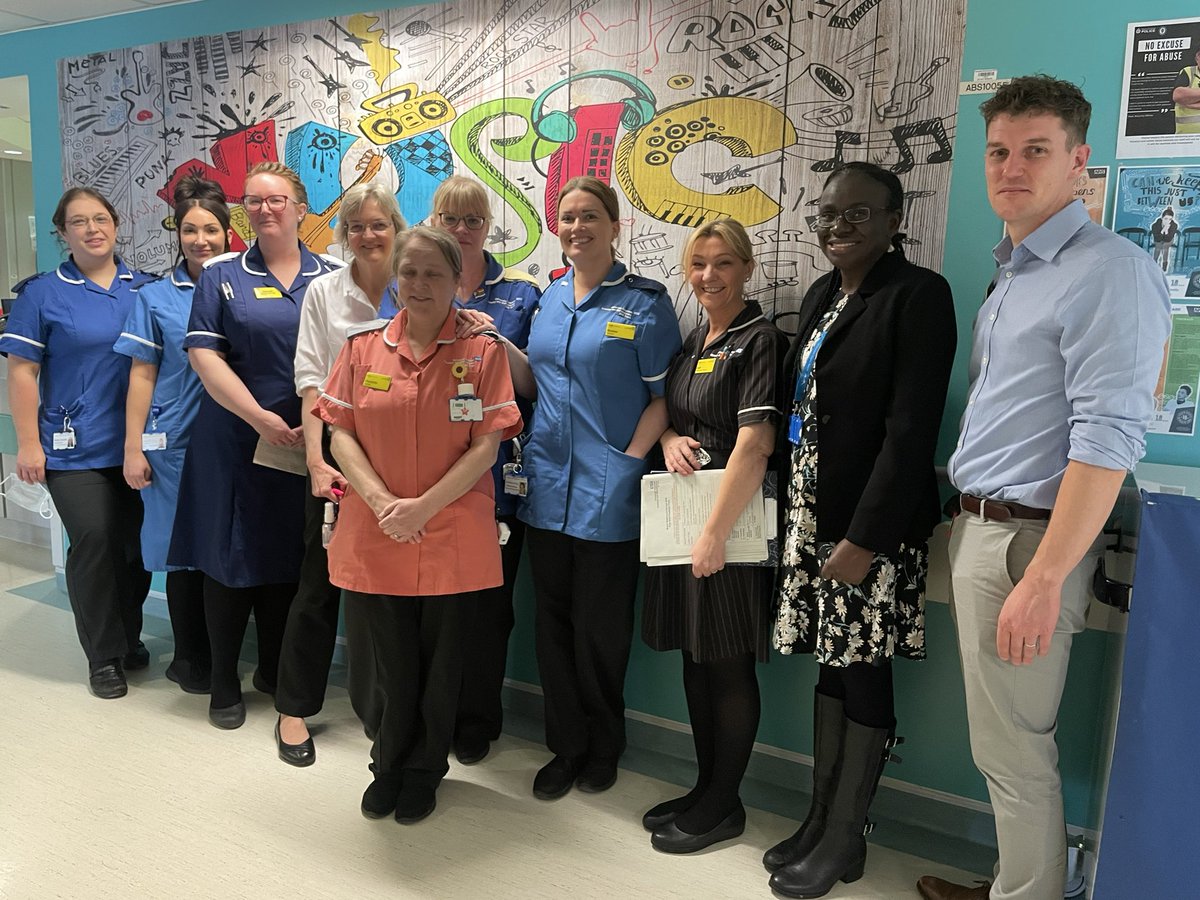 Such a professional team providing care for Adolescents at UHCW. This is such unique care on Ward 14, thank you. 
As NEDs it was a pleasure to visit your ward .
#ProudNED on a Board walk