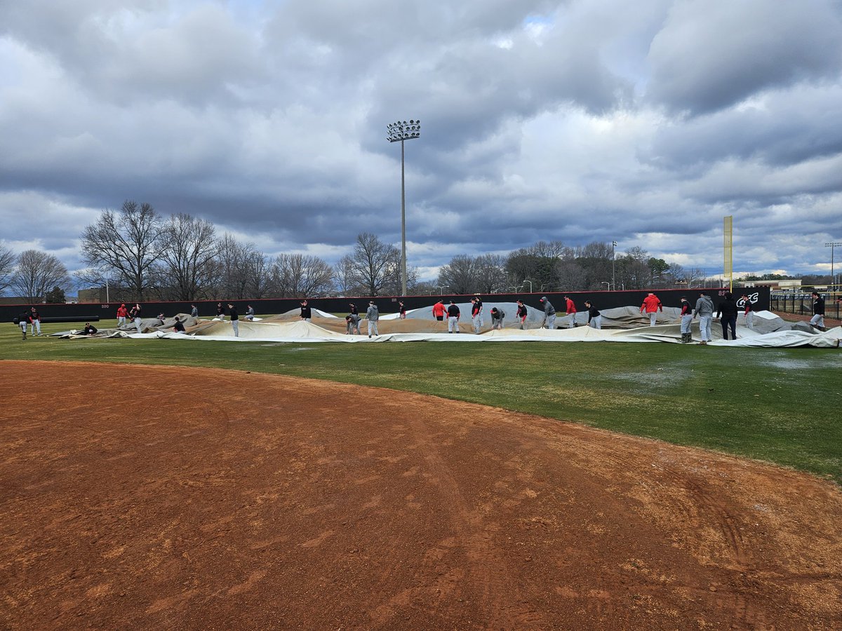 1st trap pull of 2024. Winds gusting at 30 mph... could get dicey ladies and gentlemen!