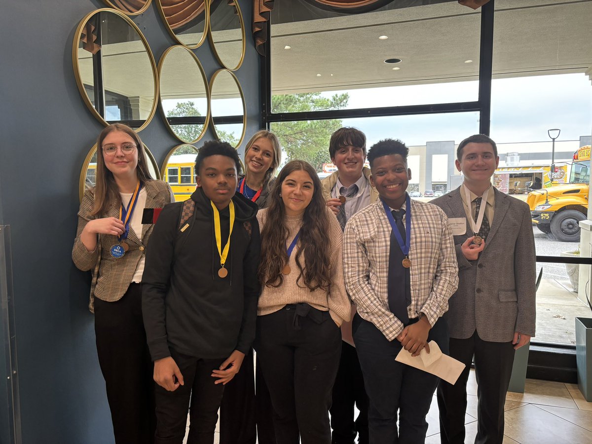dchsjaguars's tweet image. Congratulations to all the students who competed in the district DECA competition today!  Each DCHS Student that participated placed.
