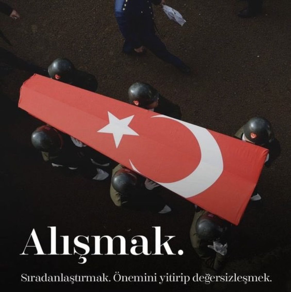 bizadanaliyik's tweet photo. Alışma güzel ülkem, alıştırılmasına izin vermeyin... Allah’ım; imanımız, sevgimiz ve kinimizi artır. Alıştırma, tekrar yaşatma bu acıyı... Yürekler yanmasın gayrı. Yürek yakanın yüreği yansın, ocağı sönsün. Yarınlar var olsun diye yarınlarından vazgeçen yiğitler.. https://t.co/oa2mWRmoJp