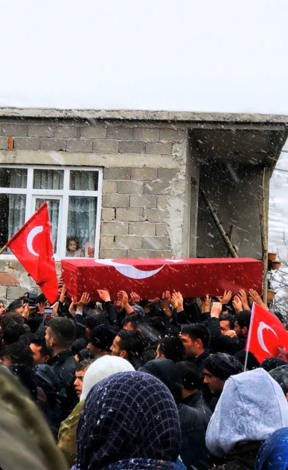 Muhammedmms444's tweet photo. "Şehidin Helvası Sizin Ocakta Kavrulmadığı Sürece Size Hep Tatlı Gelecek"
Vatan sağolsun🇹🇷
#ŞehidinVarTürkiye https://t.co/pezN4ln03N