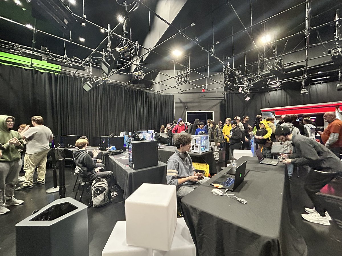 HopkinsEsports's tweet photo. ITS TIMMEEEEE! 2 of our SSBU players are here tonight @MNVarsityLeague State Finals! Let’s go #hopwins https://t.co/F6j5pPt714
