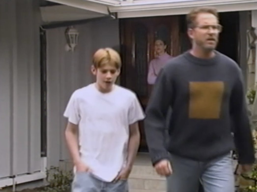 MeisnerActor's tweet photo. That time I was Chad's dad in #ChadsWorld dir by James DR Hickox, the first ever SAG contracted episodic for streaming.  With #CamillaBall #SeannWilliamScott #BrianStark #DanielSteger #JayJohnstone #DanTheil #PhillipGlasser https://t.co/Ca1EXln5MR