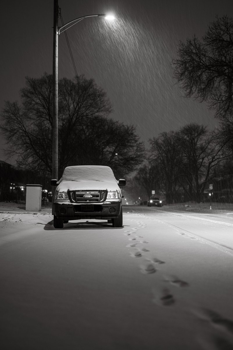 RCMPAlberta's tweet photo. If you can’t park in a garage or driveway, ensure that you’re parking in a well-lit area while heating up your vehicle. Never leave anything inside that could be mistaken as valuable and always lock your doors. #OperationColdStart. https://t.co/lYDoi3RF0Z