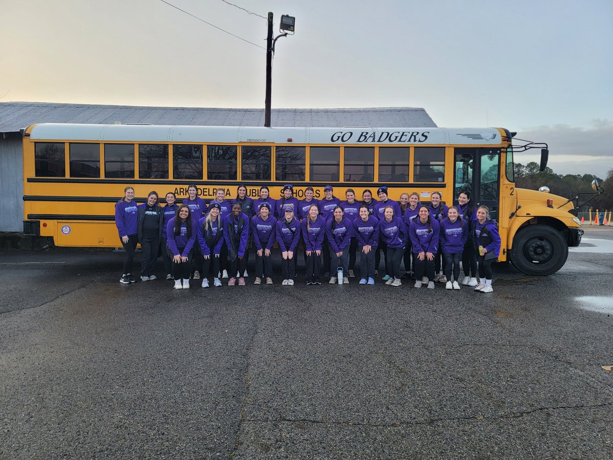 Day 2 started at Peake Elementary welcoming the awesome <a href="/APSD_News/">Arkadelphia Schools</a> kids to school!!! Thank You for having us out! 
#BringYourRoar🐅