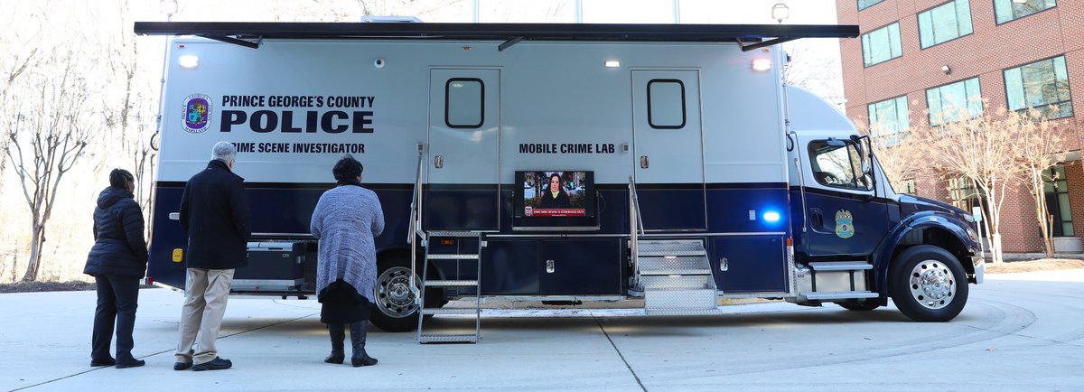 PGPDNews's tweet photo. Here are some photos from our new state-of-the-art mobile crime lab. The 36-foot mobile lab offers the advantage of on-site forensic analysis.
https://t.co/JH0uqJKfhA https://t.co/vVUqOfoLcO