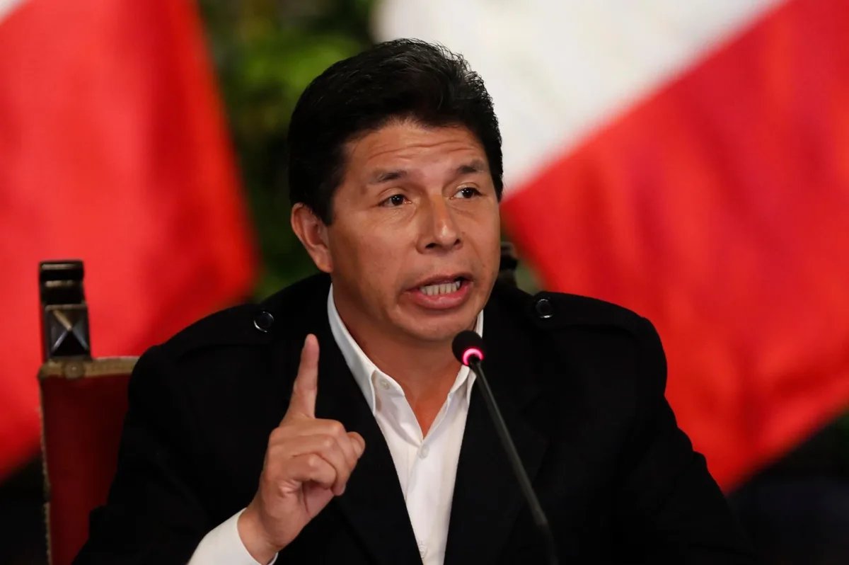 Fiscalía de Perú solicita 34 años de prisión contra Pedro Castillo. Su único delito fue ganar la presidencia de la republica a las elites económicas del Perú.