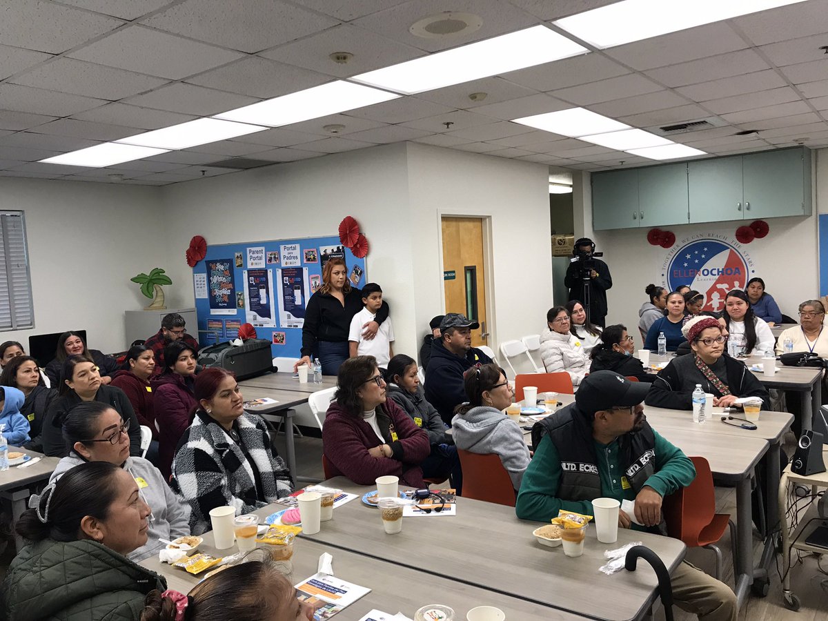 RegEastFamilies's tweet photo. Wonderful day of learning with our families .@EllenOchoaSTEM in their brand new #parentcenter
The .@LASchools Family Guide to the Strategic Plan brought our conversations to life .@LASchoolsEast .@LAUSDSup .@LAUSDfamilies https://t.co/dJ1in6yCzE