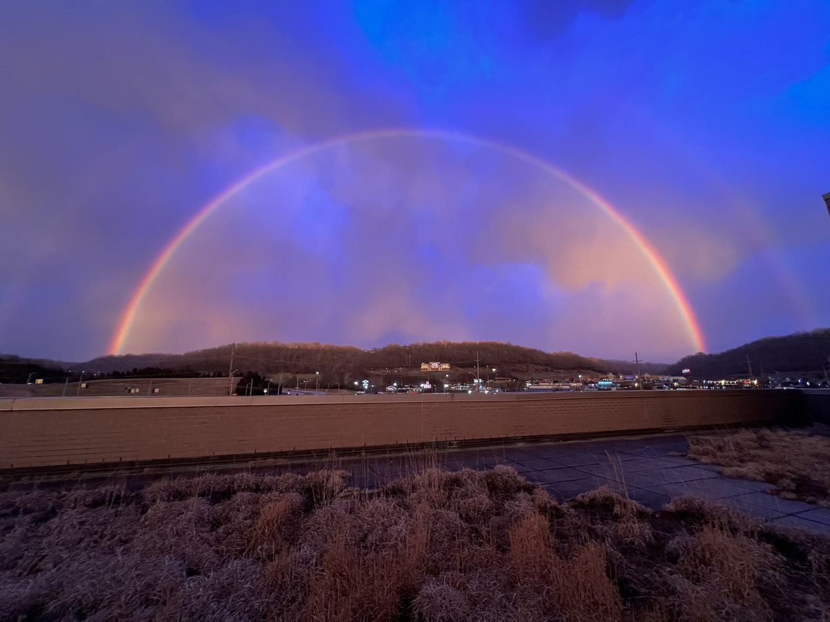 SanitationDist1's tweet photo. Spectacular views this morning π€© #NKY #FtWright https://t.co/q6pK7DL7J6