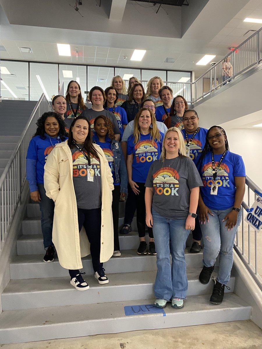 Kristinbevan1's tweet photo. Take a Look, It’s in a Book Hildebrandt Beanstack Reading Challenge has begun! 150,000 pages by May - Let’s Read!! @HildeLibrary @KleinLibraries #MustangNation #HildeJoy #Hildelevelsup https://t.co/tz4ZJz8pvJ