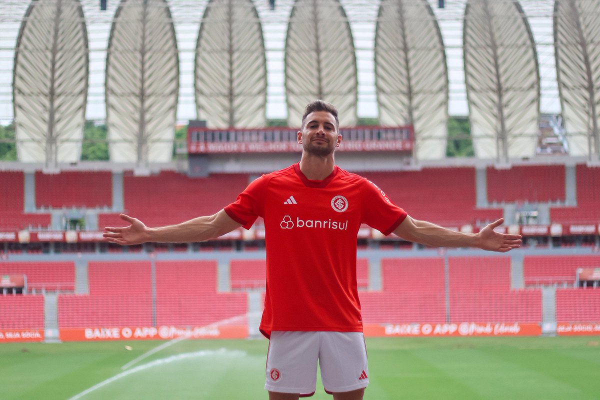 lucasalario13's tweet photo. Gracias a todos por el recibimiento, listo para empezar ⚽ ¡Vamos inter! 🔴

Obrigado a todos pelas boas-vindas, prontos para começar ⚽ ¡Bora inter!

@SCInternacional https://t.co/J5JRO5R0JA