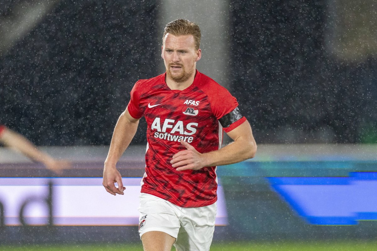 spaziolecce's tweet photo. Il #Lecce segue #DeWit dell'#AZAlkmaar ed è vicino a #Pierotti del #Colon.
@DiMarzio @SkySport #calciomercato #Transfers #UsLecce #Onoralamaglia #UsLecce1908 https://t.co/N7cSFeqQ10