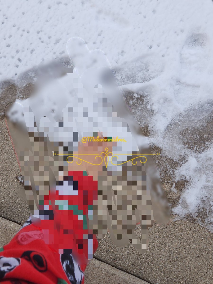 Oh you thought I was going to keep posting my feet for free? Stupid bitch of course not. Send. 

Footworship footfetish finsub findom