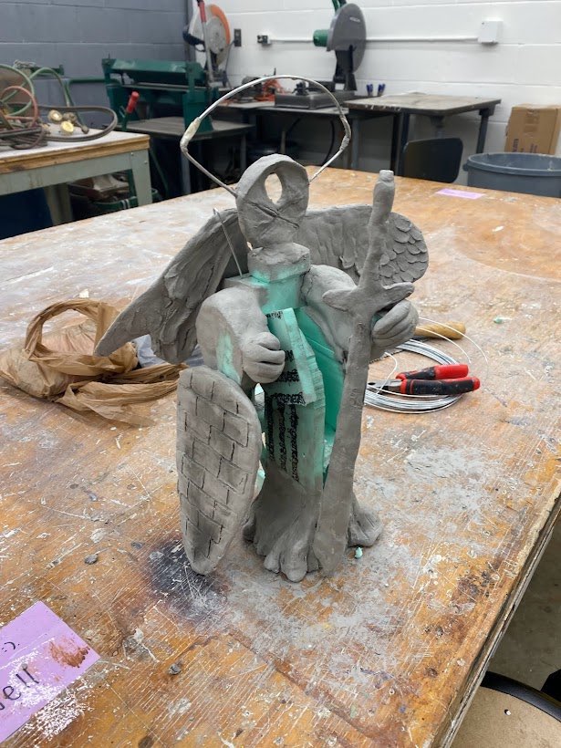 anyasters's tweet photo. in my c!foolish arc irl 

resharing the dreamxd inspired statue i designed and helped build bc dream himself (!!) told me to!! stands 13ft tall in one of the biggest cities in the region :0 @DreamFanartAcc #dreamfanart #dreamxd https://t.co/2NpvhbrBUH