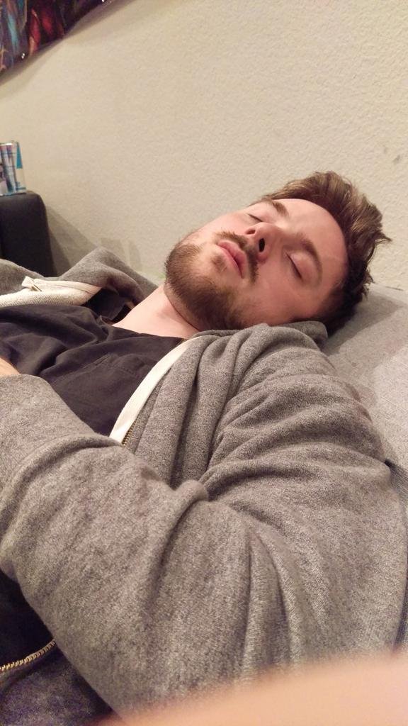 Cake_Muscles's tweet photo. @Forsen have a good night eepy sleepy time foren <3 https://t.co/qC3y6iRQ7G