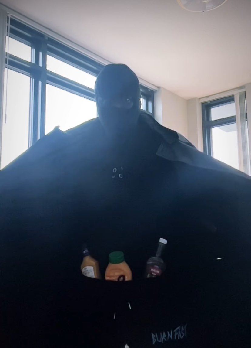 Choco Out Of Context (@chocooutcontext) on Twitter photo 