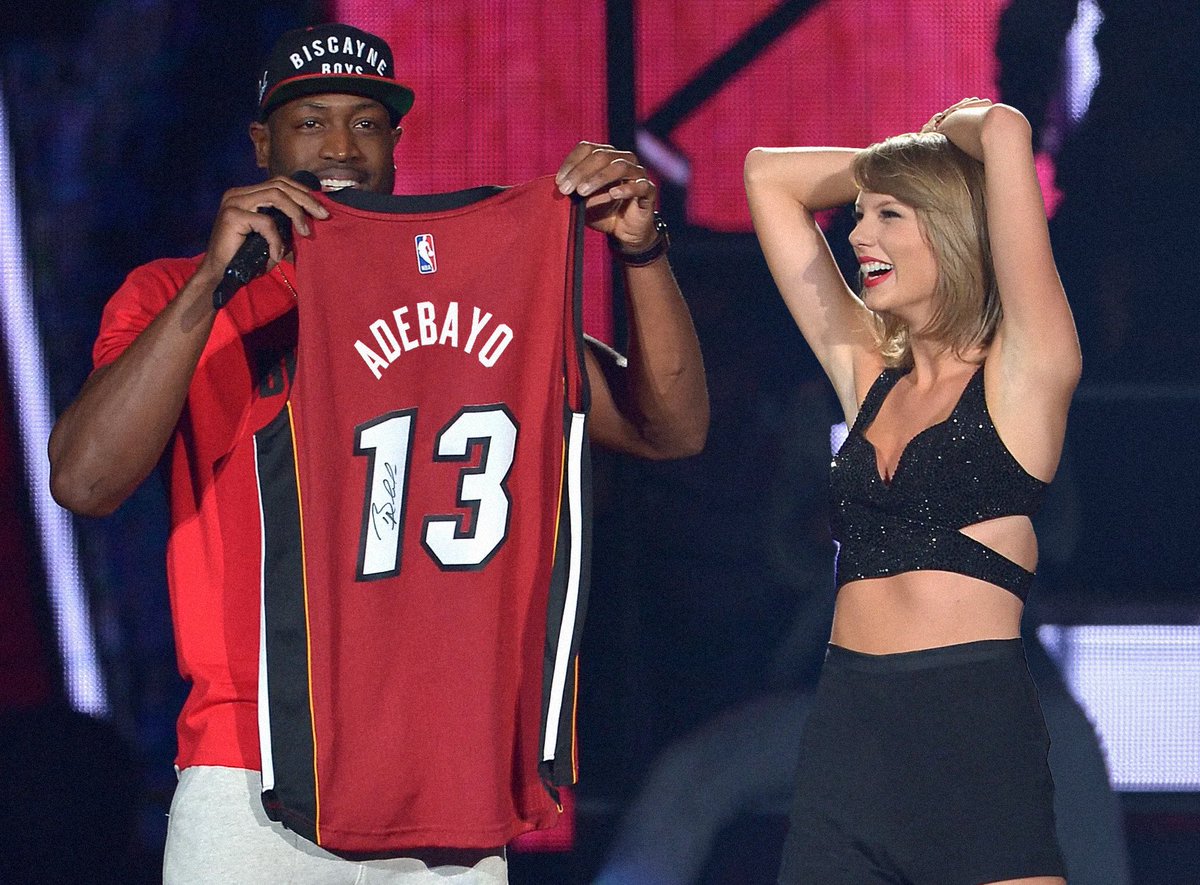 HeatvsHaters's tweet image. DWade and the Miami Heat surprise Taylor Swift with a signed Bam Adebayo jersey.

Swift says “finding out Edrice is a Swiftie made me cry. I knew he was the best defender, now I know he has great taste in music!” 

more info here: HEAT.com/AllStar
