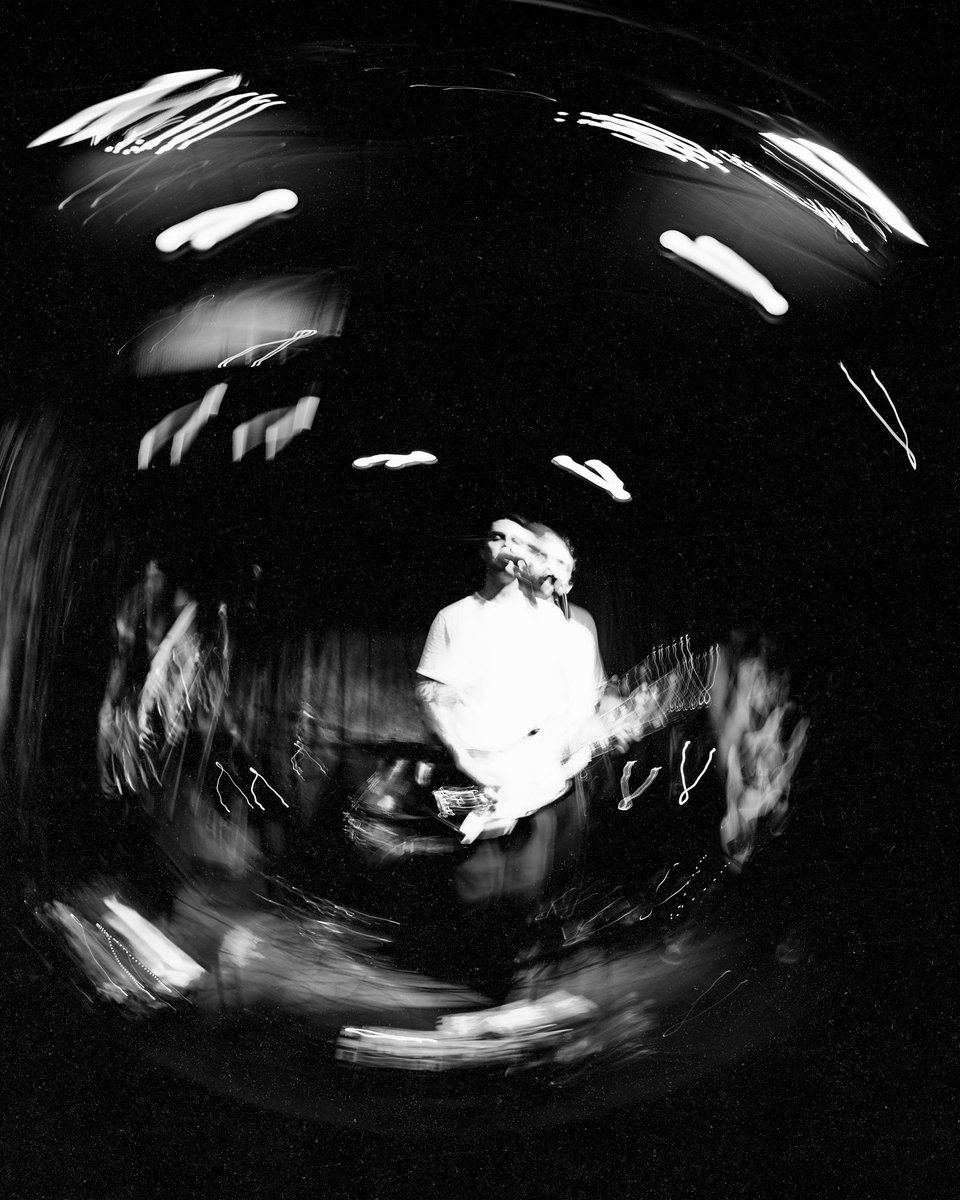 HouseandHomeRVA's tweet image. Two new songs out on a split with our brothers in @SuntitleBand 1/26

Presave: ffm.to/houseandhome_s…