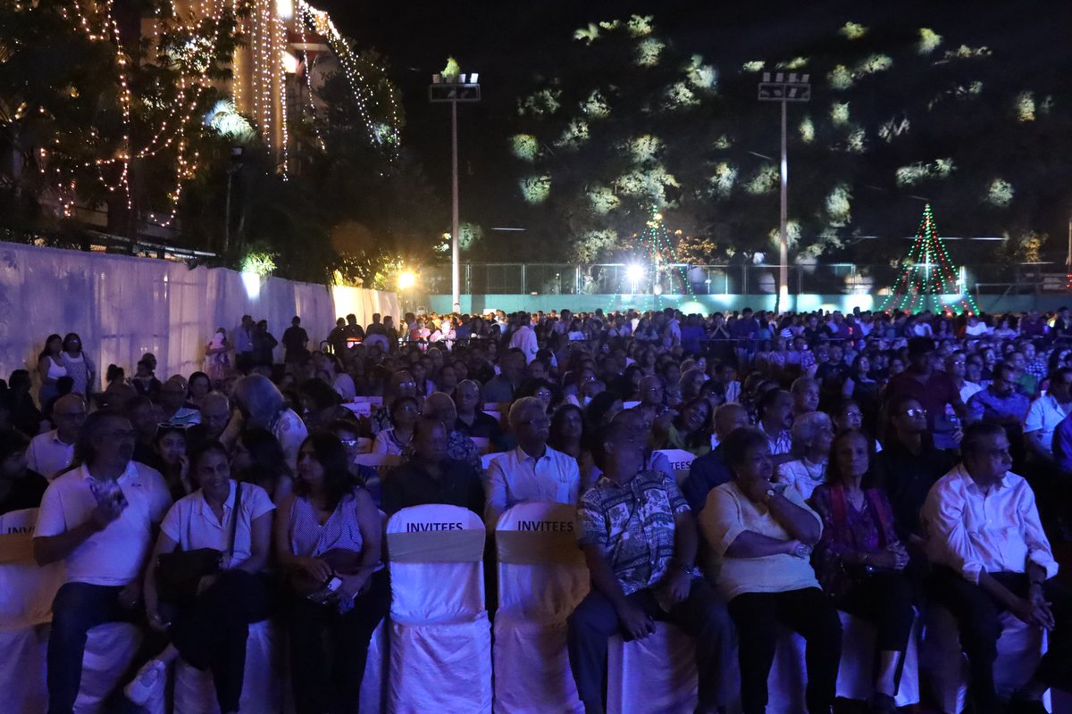 ShelarAshish's tweet photo. Goa's no. 1 party band, BLACK IN WHITE, set the stage on fire at #NWF23 in Bandra Gymkhana!  Whether a seasoned headbanger or curious newcomer, the musical kaleidoscope had everyone tapping their feet. 
 #NWF2023 #Bandra #VandreWest #Event #BlackInWhite https://t.co/1RjeHptHt5