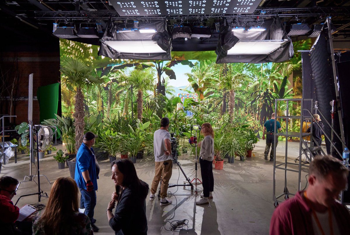 Cr_Productions's tweet photo. With more filmmakers embracing virtual production, the future of storytelling on screen has the potential to become limitless. Where do you think it’s headed? Would you shoot virtually or is the draw of on-location filmmaking still too strong? https://t.co/DiA7GQLHJc
