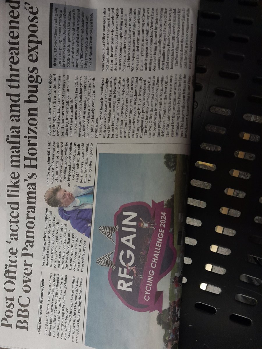 CWU_Huw's tweet photo. Tonight's Evening Standard Friday 12th January 2024
Says it all
Still members of Flat Earth 🌍 Society
Tarnished OUR PostOffice Brand
Sack the Board
#PostOfficeScandal #MrBatesvthePostOffice
#PostofficeGate
#PostOfficeBonusScandal
@PostOffInquiry https://t.co/RFjbzAH7NL